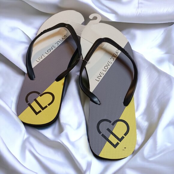 Live Love Dream Summer Flip Flops Size 9/10 NWT - Picture 2 of 6